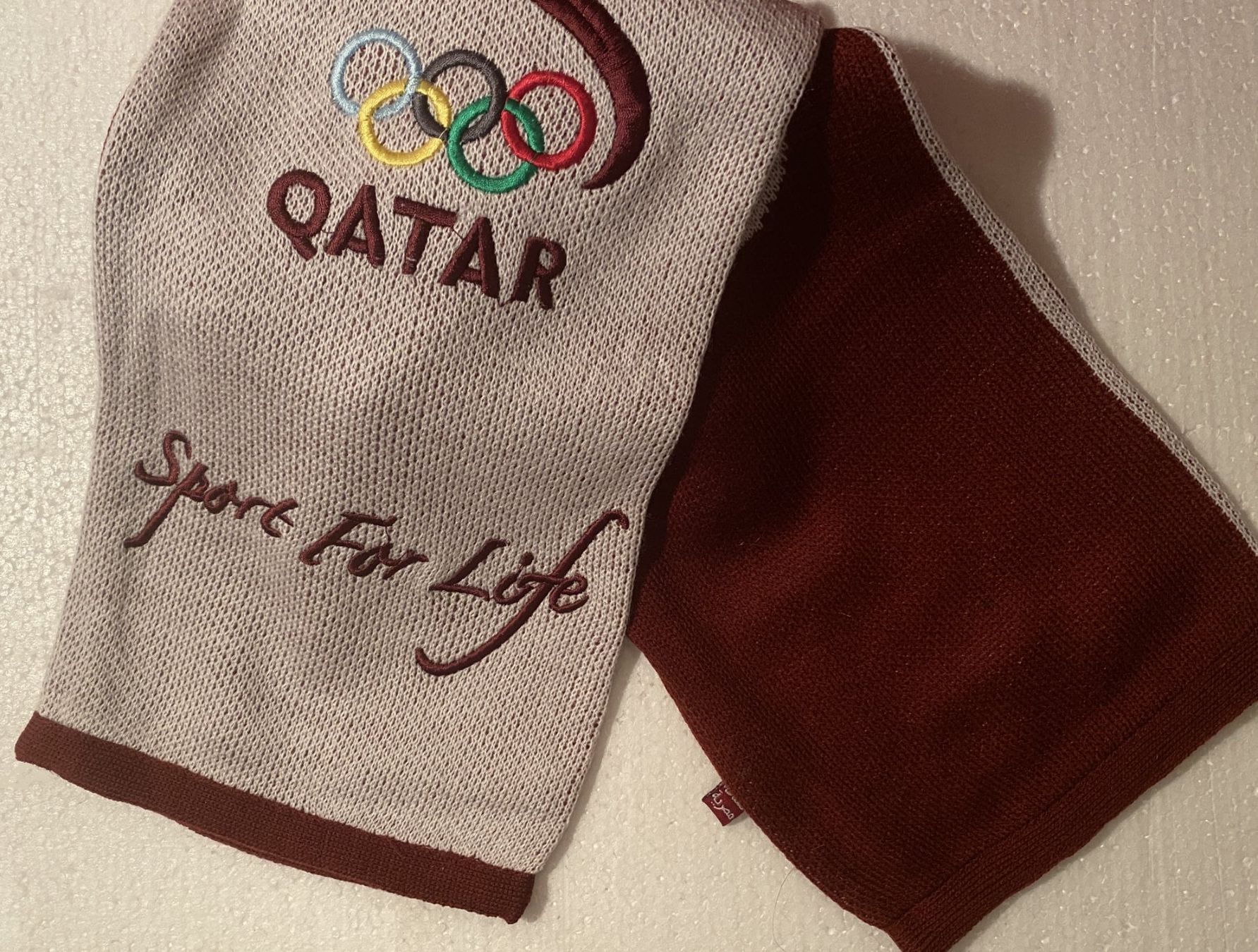 Foulard & Sciarpe: Qatar Sport for Life / Schal – Nuovo (secondo la descrizione) da Humlikon venduto da GX30