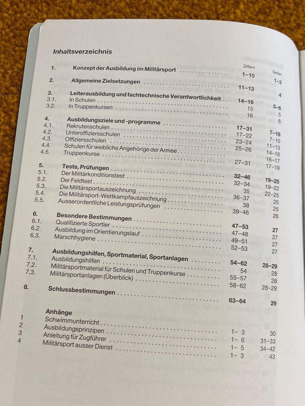 Libri: 5 Reglemente der Schweizer Armee – Usato da Brütten venduto da Hst1 3