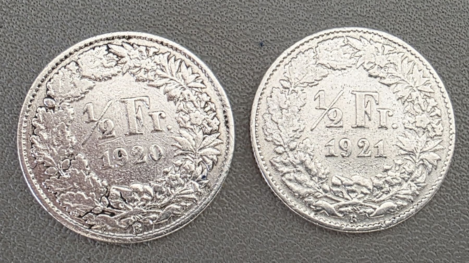Tutti le monete: 1/2 50 Rappen 1x 1920, 1x 1921 – Usato da Niederuzwil venduto da 262305