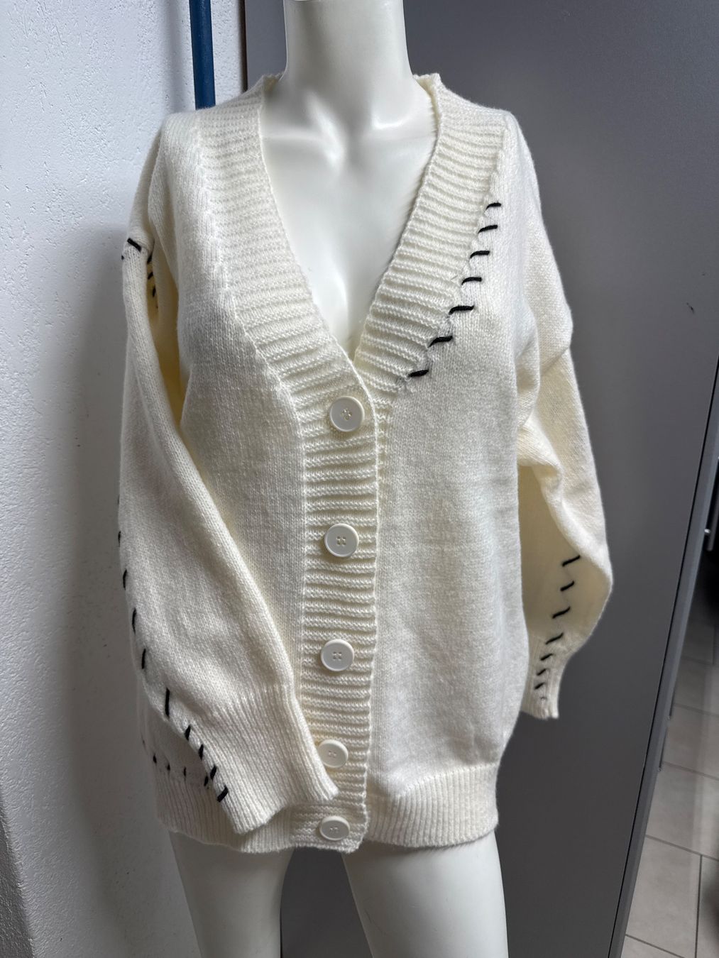 Pullover & Sweatshirts: PULLOVER gr L – Gebraucht aus Birr von WalkyriaM