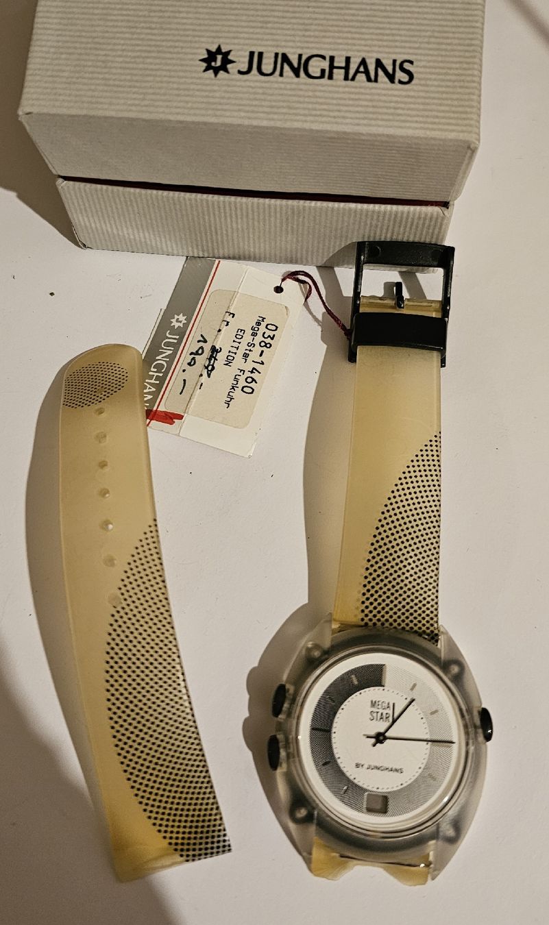 Junghans Orologi: MEGA STAR  BY JUNGHANS – Difettoso da Genève venduto da Fresko01