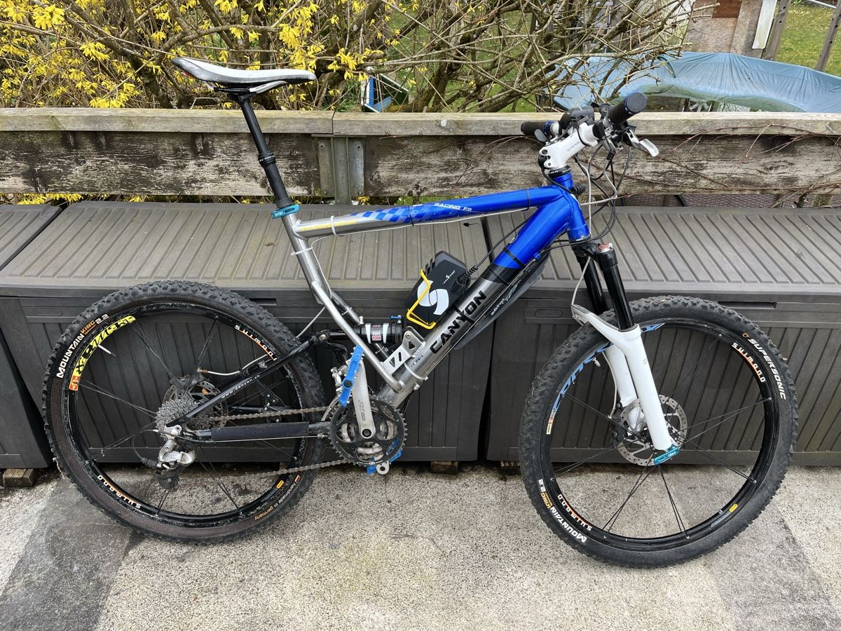 Canyon Biciclette: Canyon Racing FS – Usato da frick venduto da comi 1