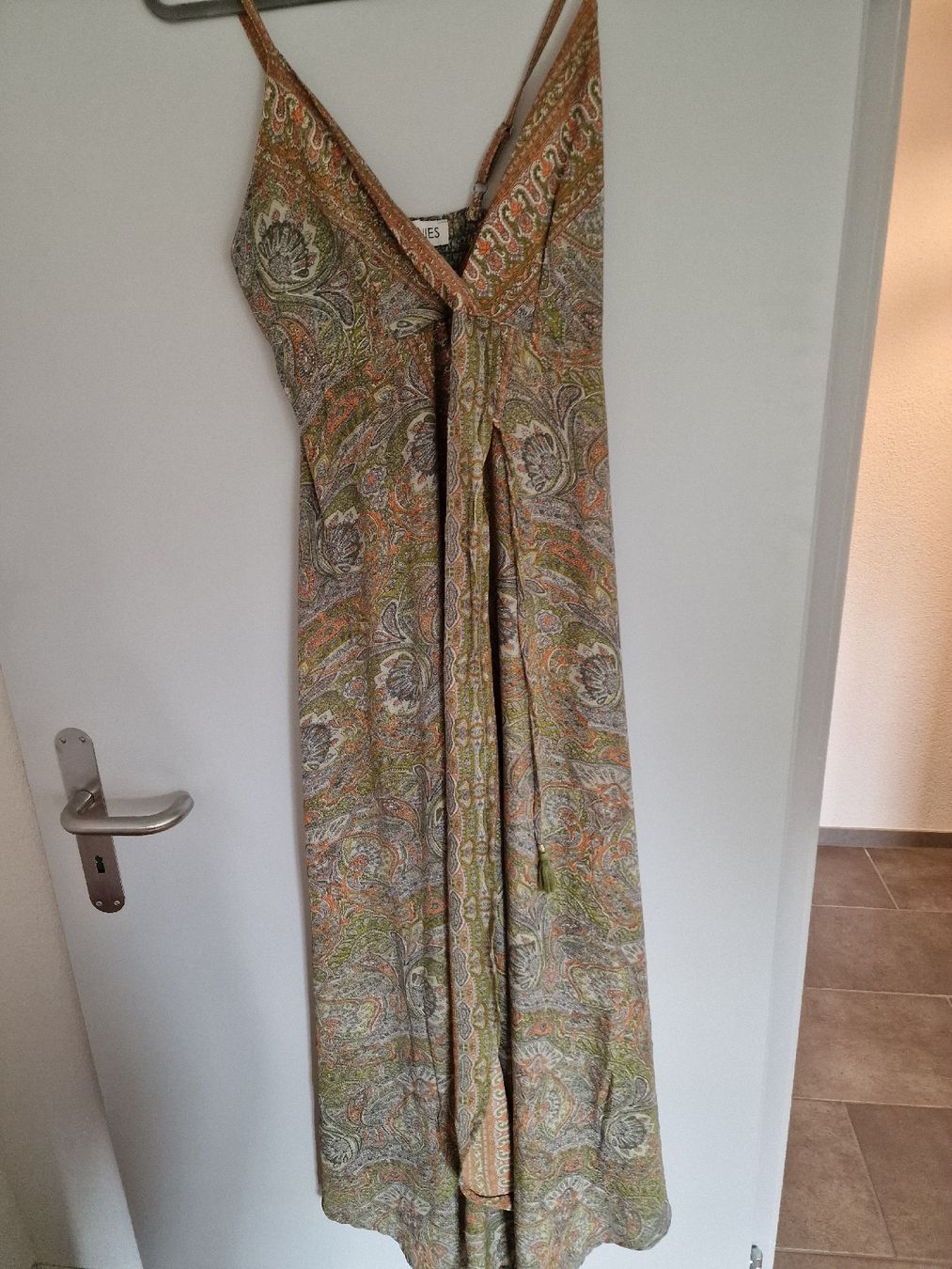 Vestiti: Maxikleid Ohanies mit Paisleymuster – Nuovo (secondo la descrizione) da Winterthur venduto da Winti1993