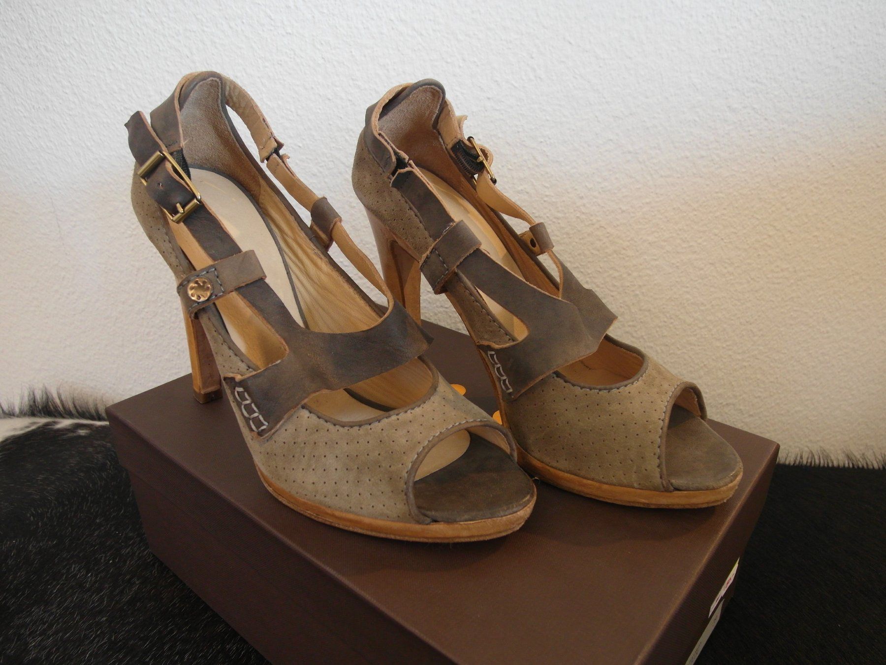 Scarpe da donna: MAO Echtleder Schuhe 39 – Nuovo e nell'imballaggio originale da Luzern venduto da schuhparadies159