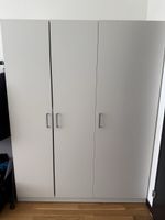 Kleiderschrank