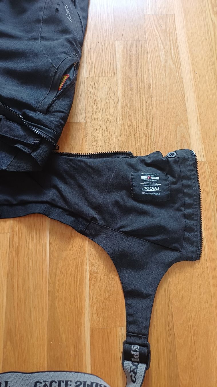 Pantaloni: Motorradhose Stoff  Gr54 schwarz – Usato da Pfeffikon LU venduto da SY-YoLo 2