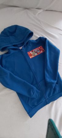 Schöne Jacke, Grösse 146