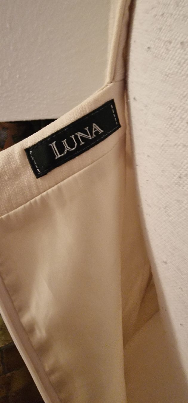 Kleider: Luna Kleid Gr 40 – Gebraucht aus St. Gallen von mania03 3