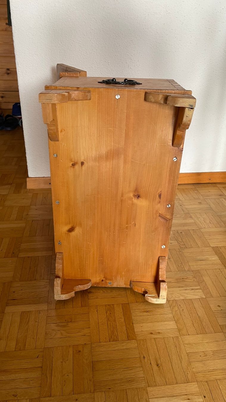 Cassapanche: Schöne kleine Holztruhe – Usato da Glattfelden venduto da cybermaxx 8