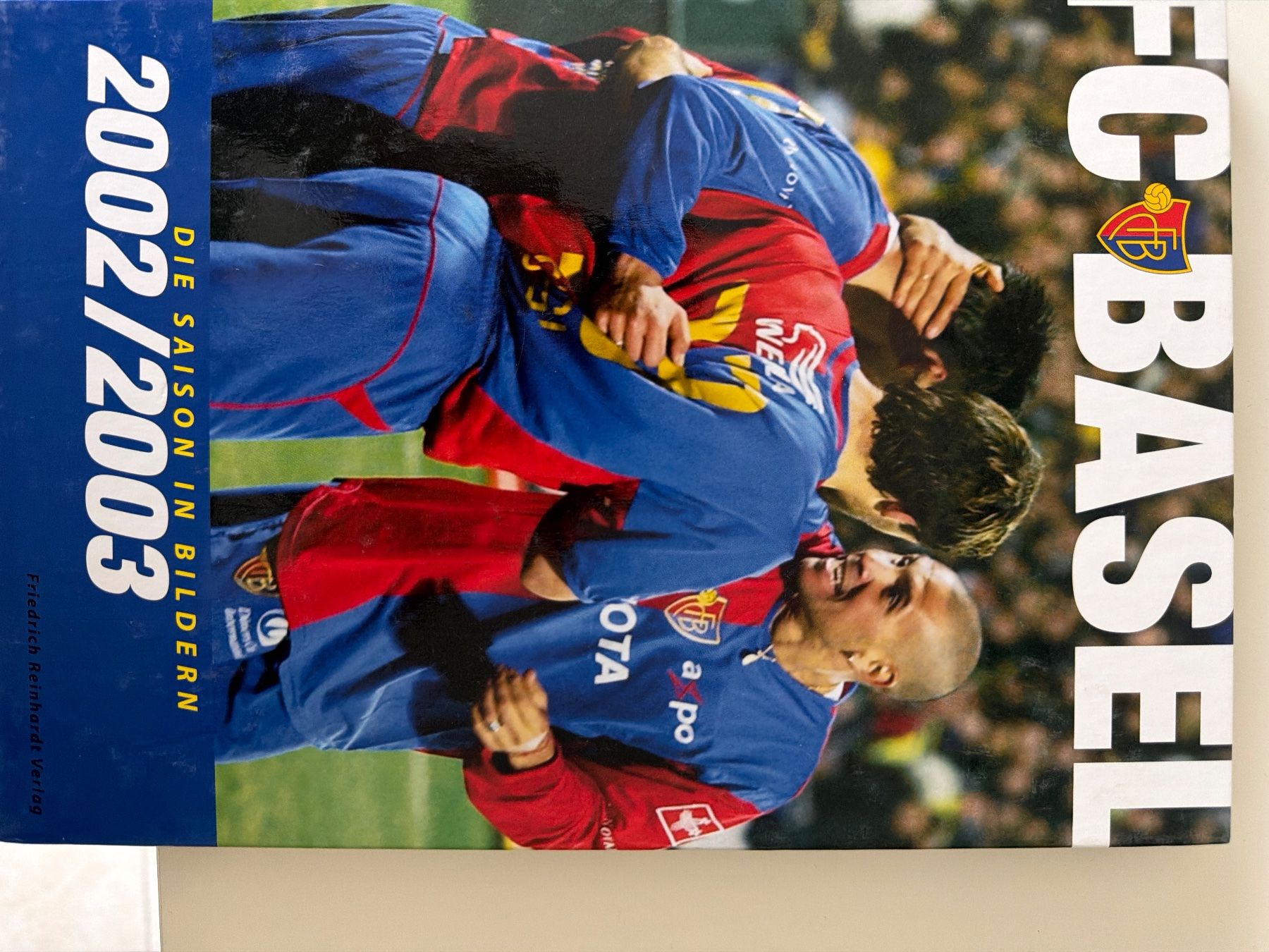 Libri: FC Basel Saisonbücher: 1999-2012 - Komplettes Set! – Nuovo (secondo la descrizione) da Gelterkinden venduto da LPKAL 2