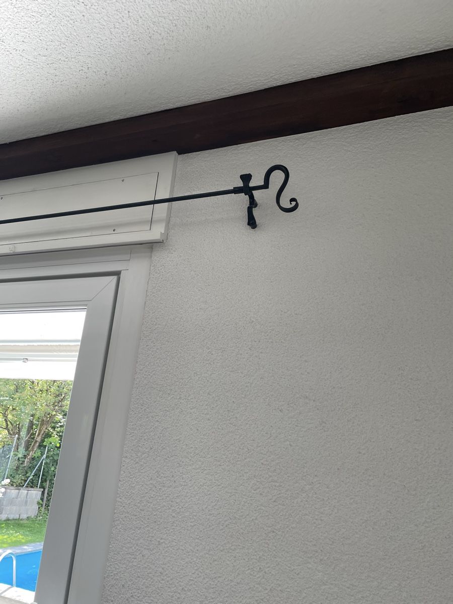 Fixations: Vorhangstange mit Halter rustikal 209cm lang – D'occasion à Luzern par helpy 1