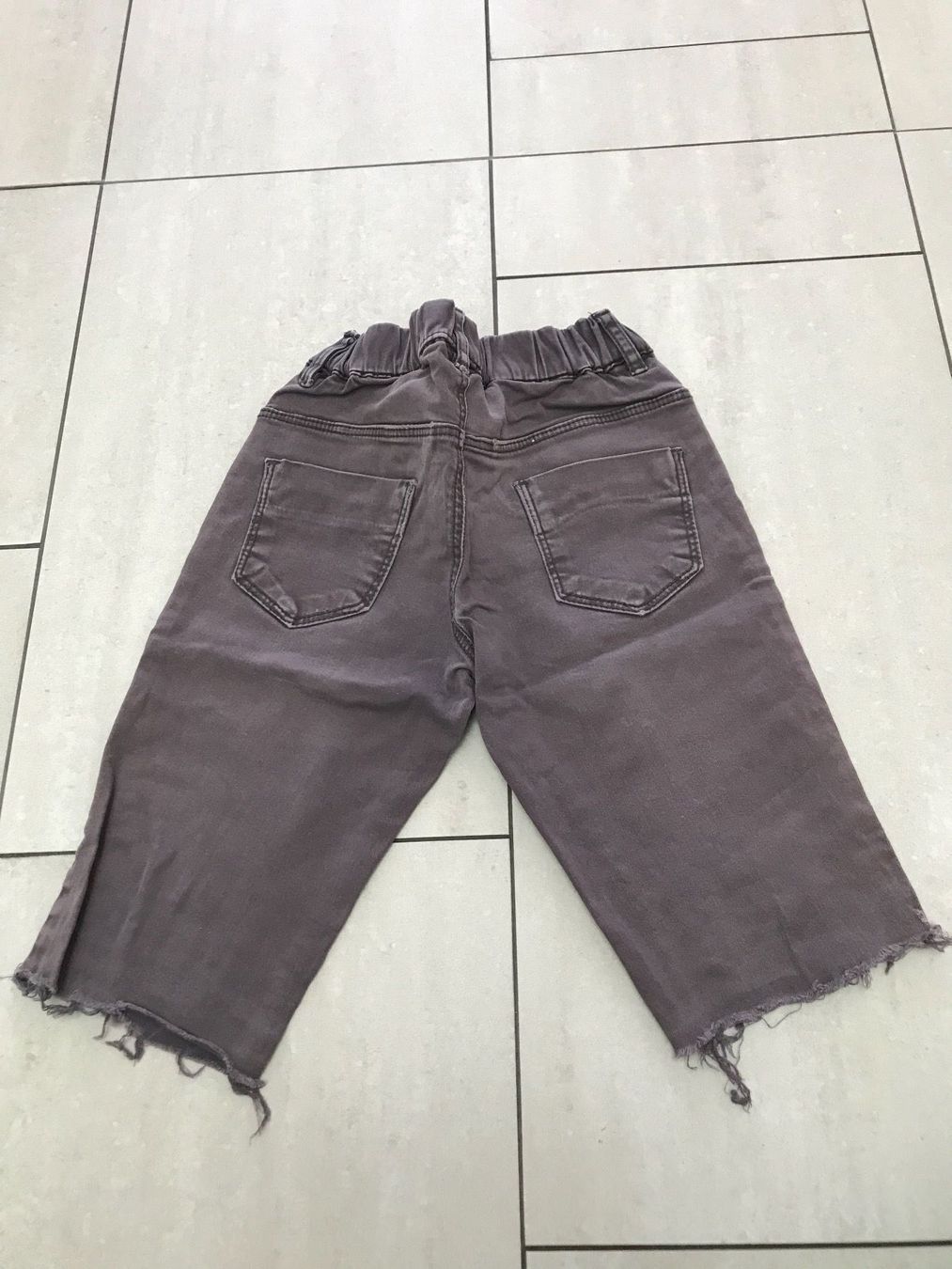 Hosen: Jeans Shorts braun Gr.146 – Gebraucht aus Wädenswil von JJ15 2