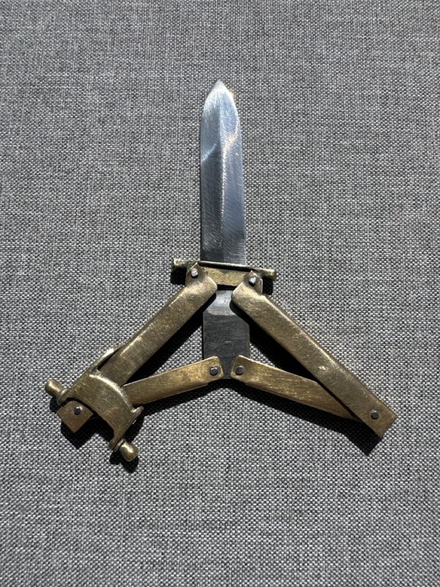 Posate: Antikes Klappmesser – Usato da Baar venduto da Hillsboro 3