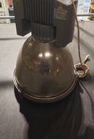 Industrielle Gas Hängelampe / Hallenlampe - Top für Werkstat