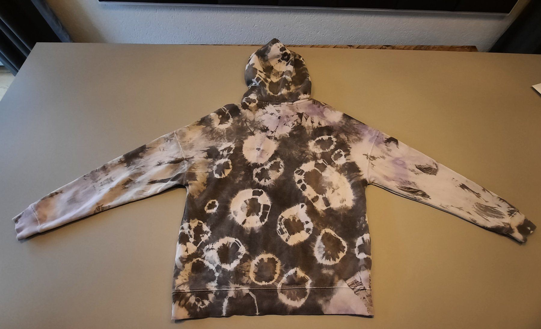 Maglioni & Felpe: Hoodie/Pulli Gr. S – Usato da Kirchberg SG venduto da renali 1