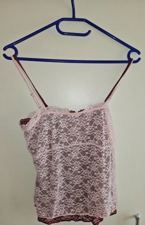Spitzen Top in 2 Farben