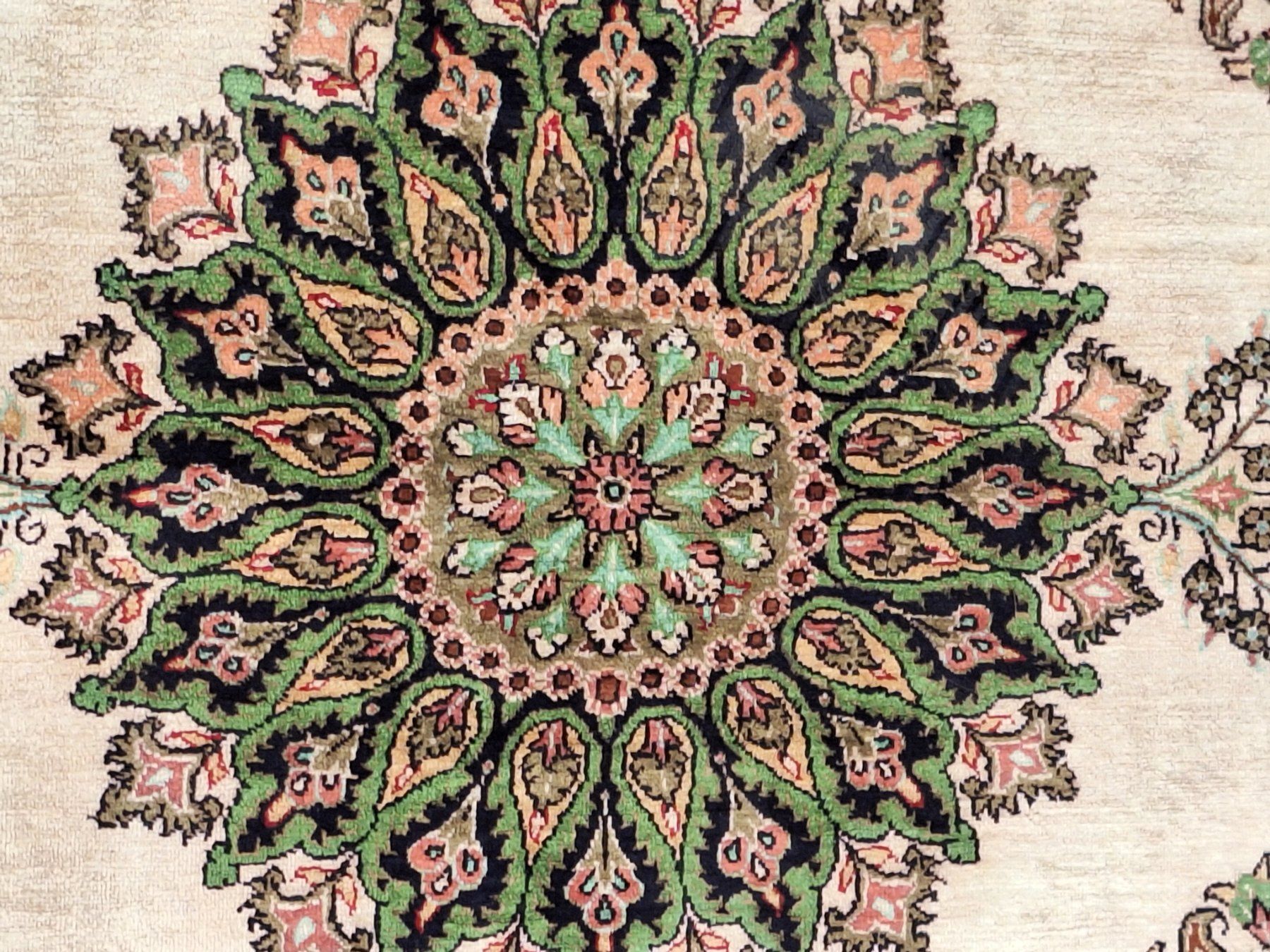 Teppiche: Ghom Orientteppich Seide 105 × 162 cm(3) – Gebraucht aus Zürich von raro-quasi-2026 4