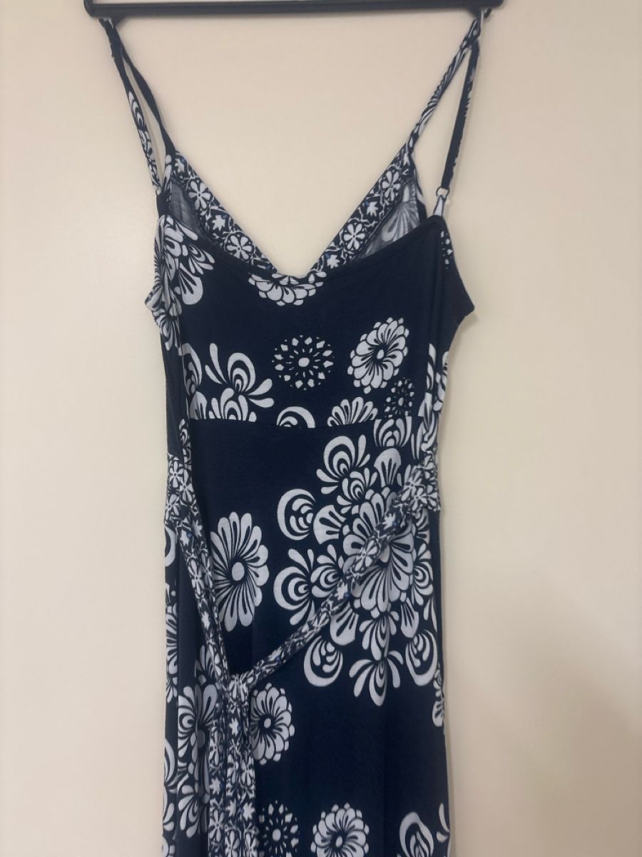 Vestiti: Maxikleid Blumenmuster Dunkelblau Weiss Grösse L – Usato da Wallisellen venduto da ASZT 4
