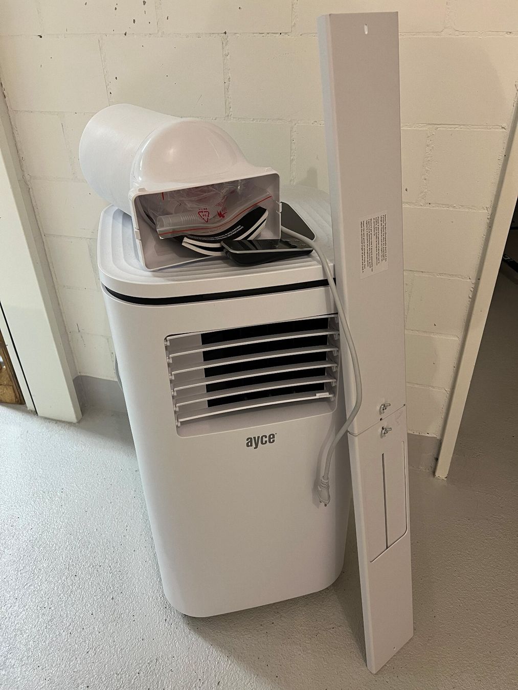 Condizionatori: Klimagerät 9000 BTU Ayce – Usato da Hohenrain venduto da Anirob