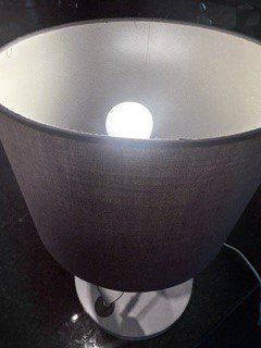 Lampade: prAkTisChe TisChLamPe – Usato da Winkel venduto da zeho 1