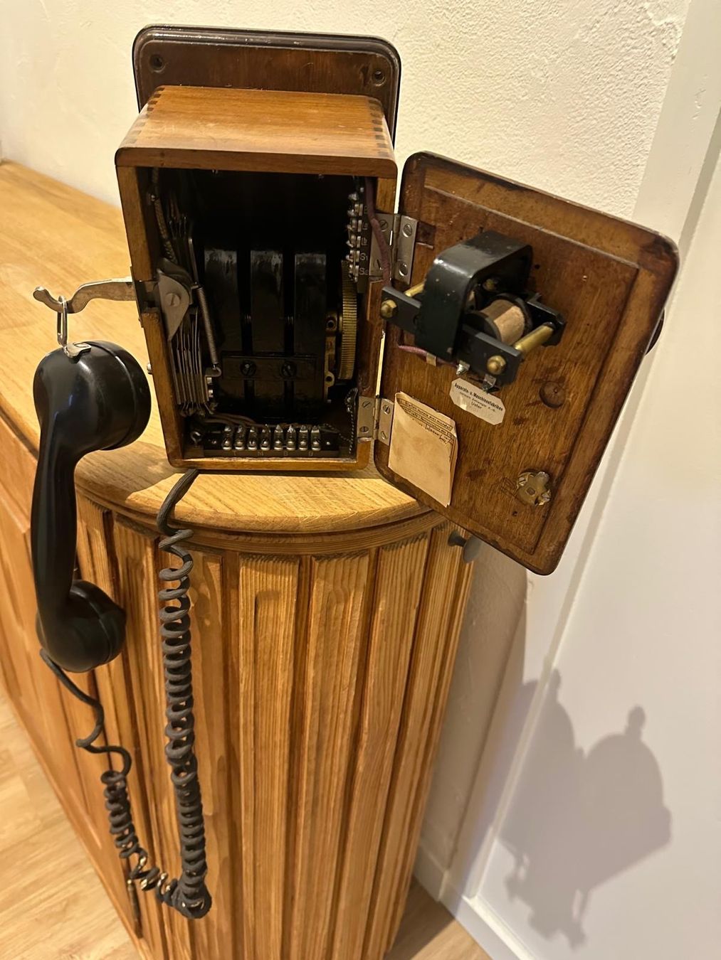 Telefone: Antikes Telefon – Gebraucht aus Ermatingen von Rocake 3