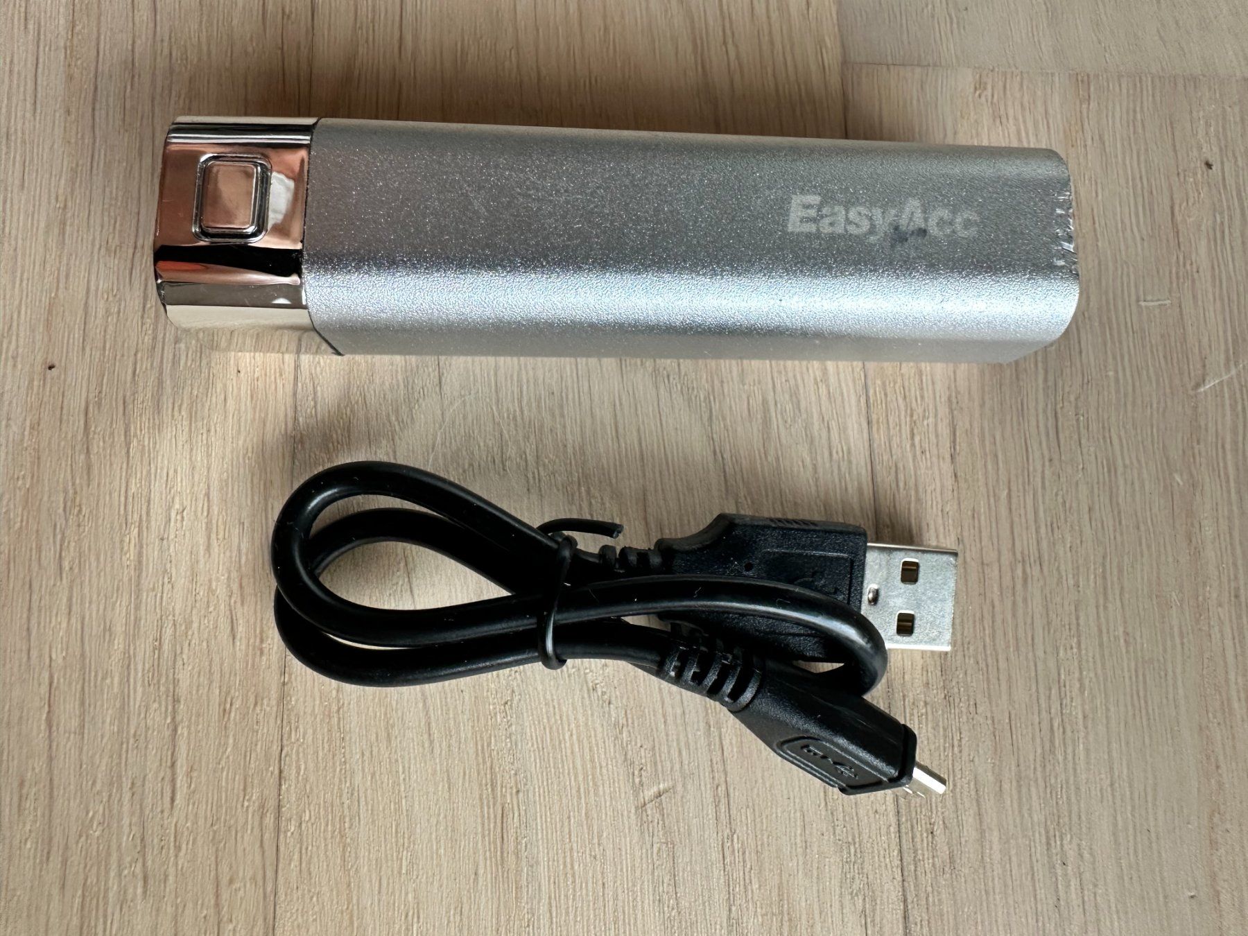 Caricabatterie: Powerbank - EasyACC - schwarz - TOP – Usato da Dübendorf venduto da san_tt6m