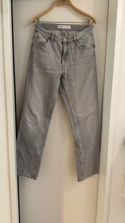 Graue Bershka jeans