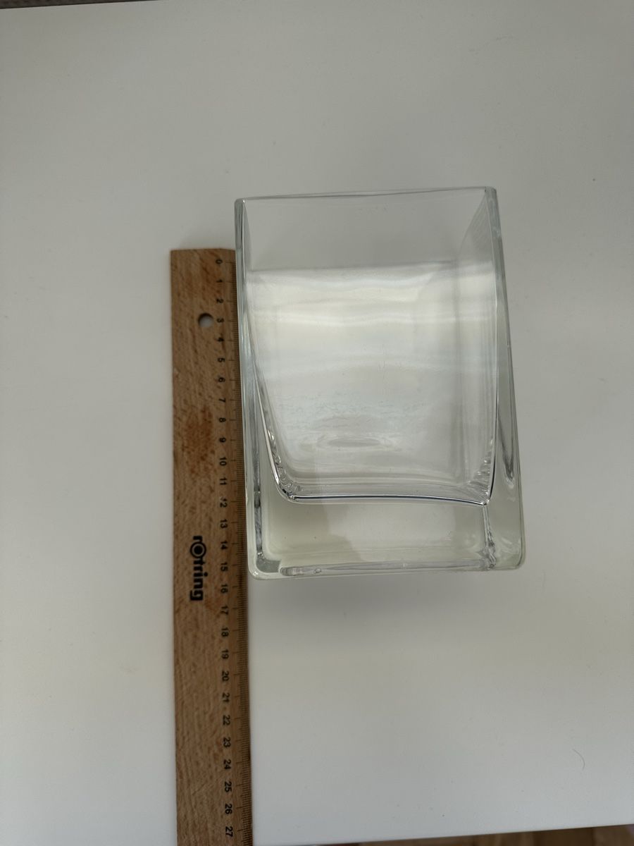 Vasen & Gefässe: Blumenvase – Gebraucht aus Münchenstein von mjaaxx 2