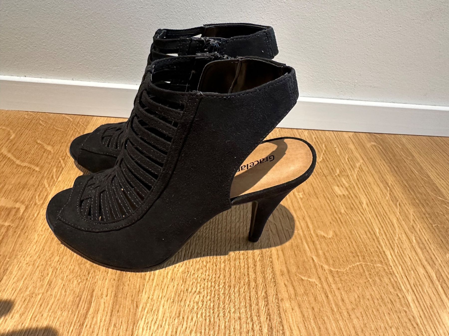 Graceland Scarpe da donna: Schwarze High Heels, Grösse 36 – Nuovo (secondo la descrizione) da Oberriet SG venduto da Demi_H 1
