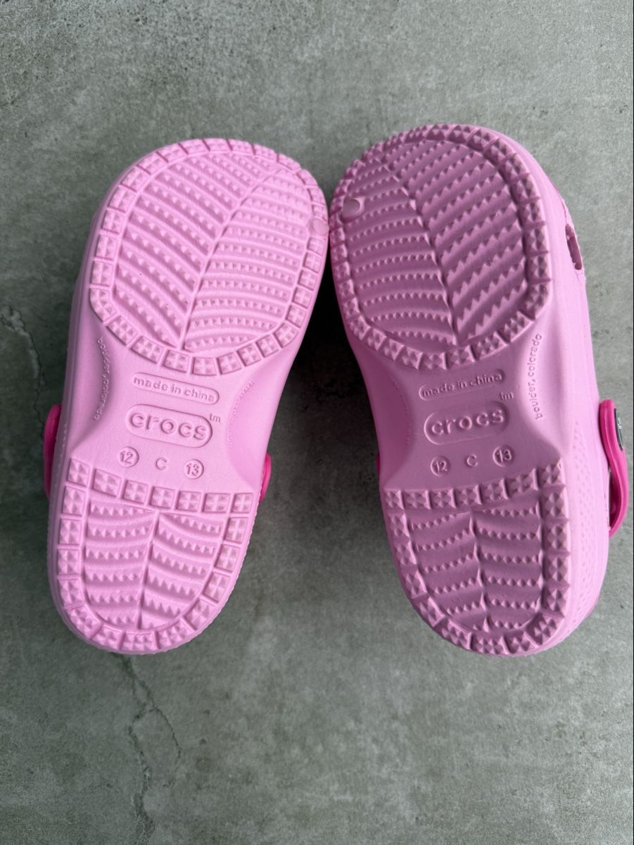 Crocs Scarpe per ragazze: Crocs Hello Kitty taille C12-13 neuves – Nuovo (secondo la descrizione) da Martigny venduto da Sassa77 3