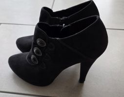 Schwarze Stiefeletten, Gr. 39, mit 11cm Absatz, neuwertig