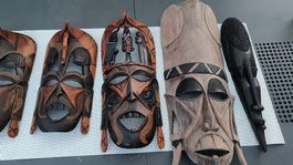 Holzmasken aus Afrika