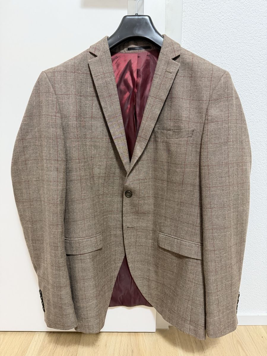 Selected Completi, tute sportive e funzionali: Blazer Selectet Homme Gr. 48 – Usato da Weinfelden venduto da Rocketman02