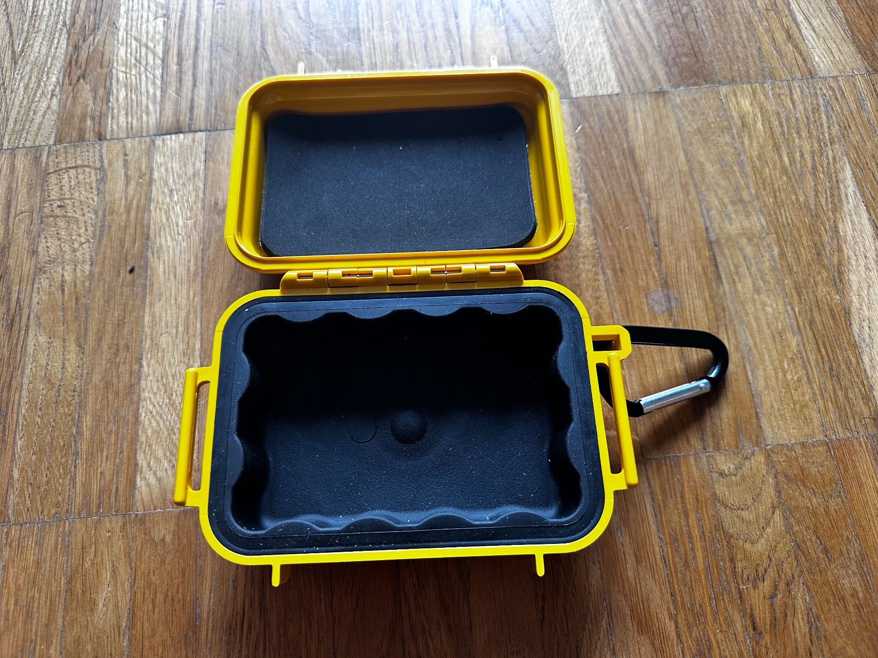 Peli Valigie: Peli Micros Case Unbenutzt – Nuovo (secondo la descrizione) da Zürich venduto da ZH36532521 1