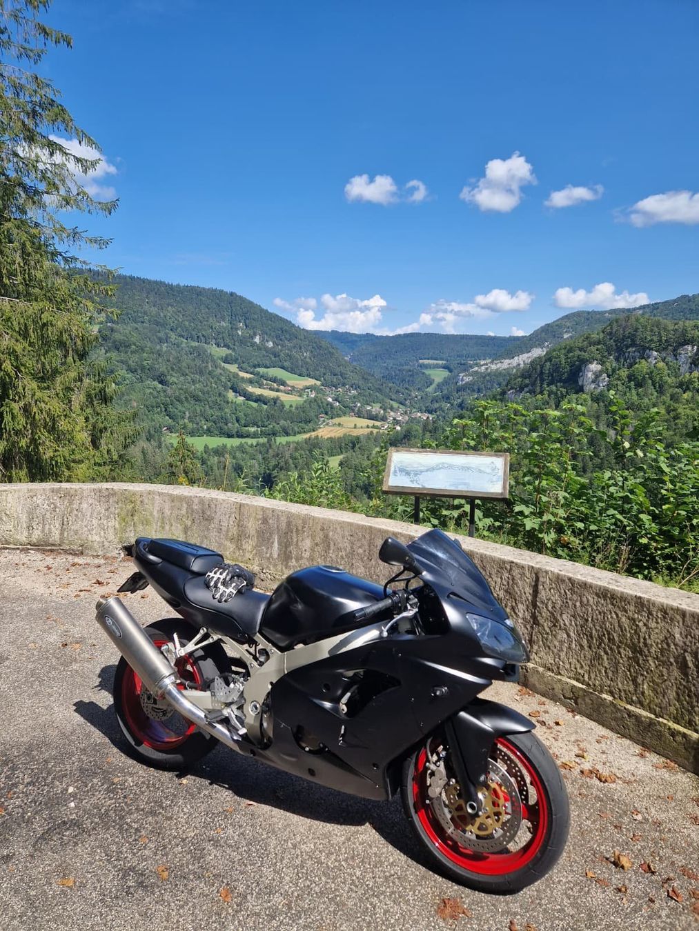 Kawasaki Strada: Kawasaki Ninja Zx9r – Usato da Bellach venduto da Swissrider46 7