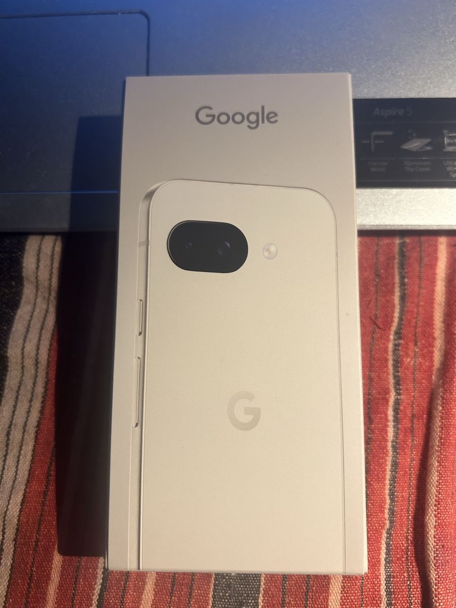 Google Telefoni cellulari / Smartphones: Google pixel 9a NEW – Nuovo e nell'imballaggio originale da Binningen venduto da Lunahk