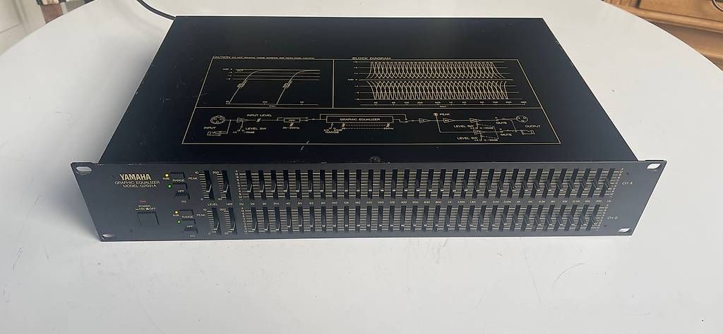 Equalizer: Yamaha Graphic Equalizer Model Q2031A 32 Band EQ – Gebraucht aus Alpnach Dorf von GuntaKinte