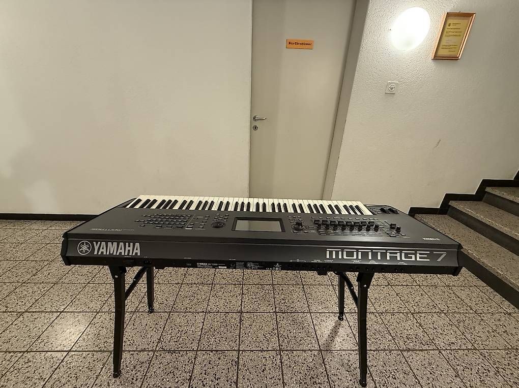 Strumenti musicali: Yamaha Montage 7 – Usato da Pratteln venduto da cg4133 1
