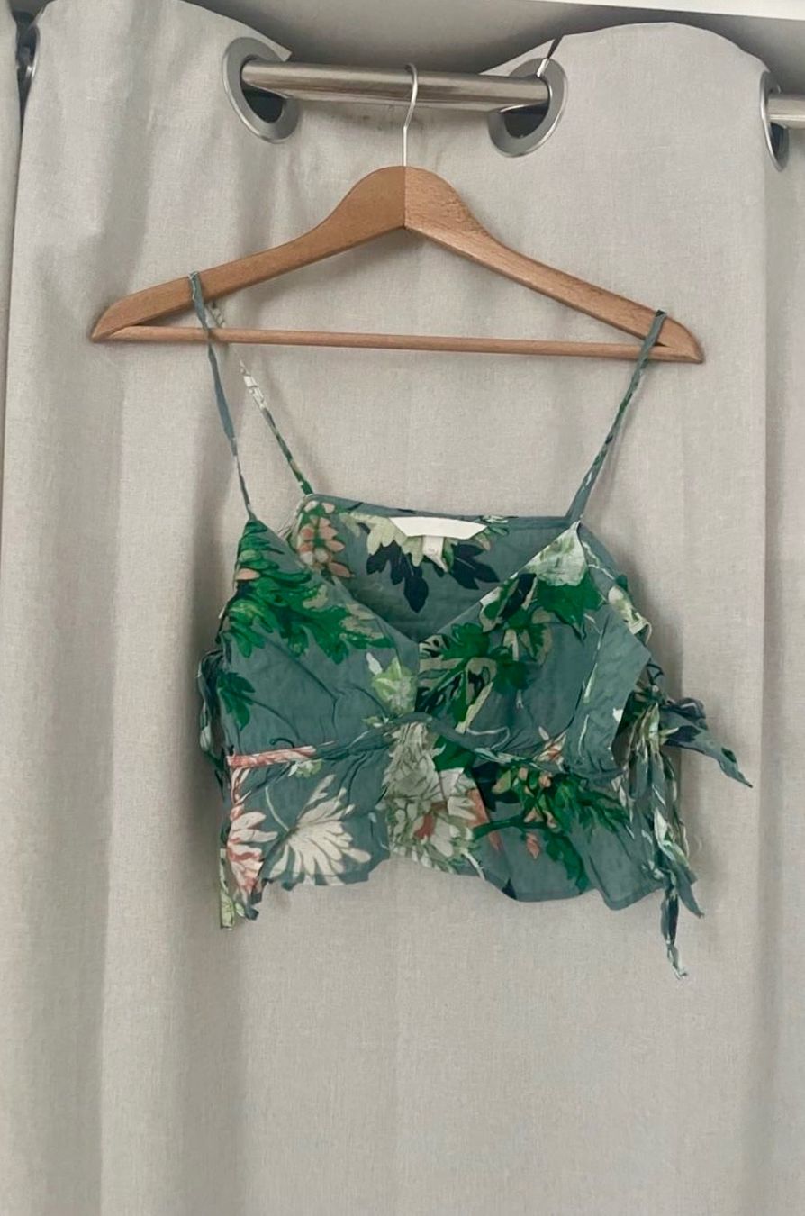 H&M Tops: H&M Top, Grösse S grün Blumenmuster Versand 2.50 – Neu (gemäss Beschreibung) aus Meilen von ana9 4