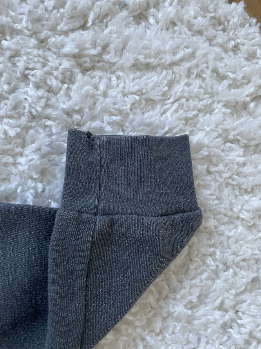 Abercrombie Maglioni & Felpe: Sweat à capuche Abercrombie & Fitch gris taille XS – Usato da Versoix venduto da Pti-pois 3