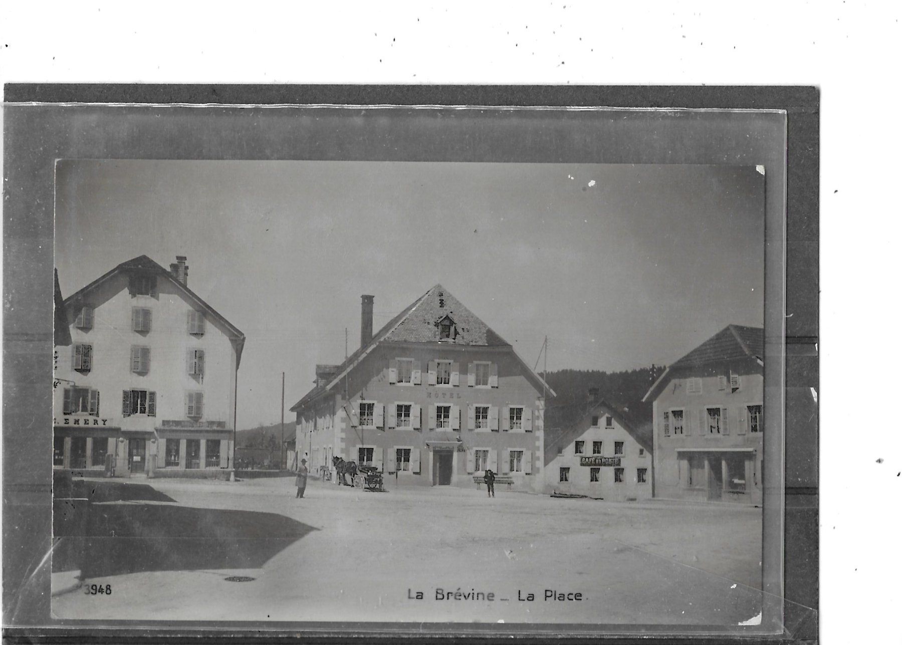 Cartoline postali: NE La Brévine 1920 La Place – Usato da Schocherswil venduto da Wilare