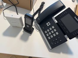 Komplette VoIP-Telefonanlage  SNOM & Yealink (top Zustand)