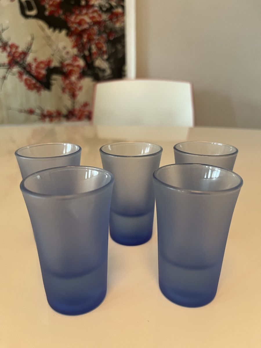 Gläser: 5er Set blaue Shot Gläser, neuwertig – Neu (gemäss Beschreibung) aus Basel von JJ.Elena 1