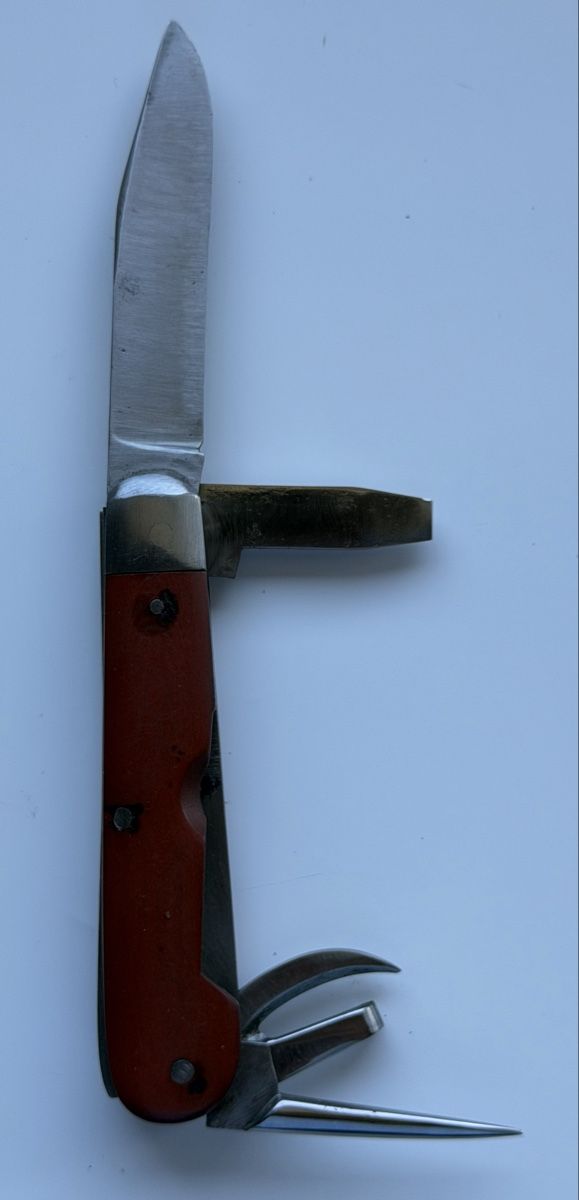 Schweizer Armee Coltelli tascabile: Militärmesser Armee  – Usato da Oberdiessbach venduto da SINFONIE13