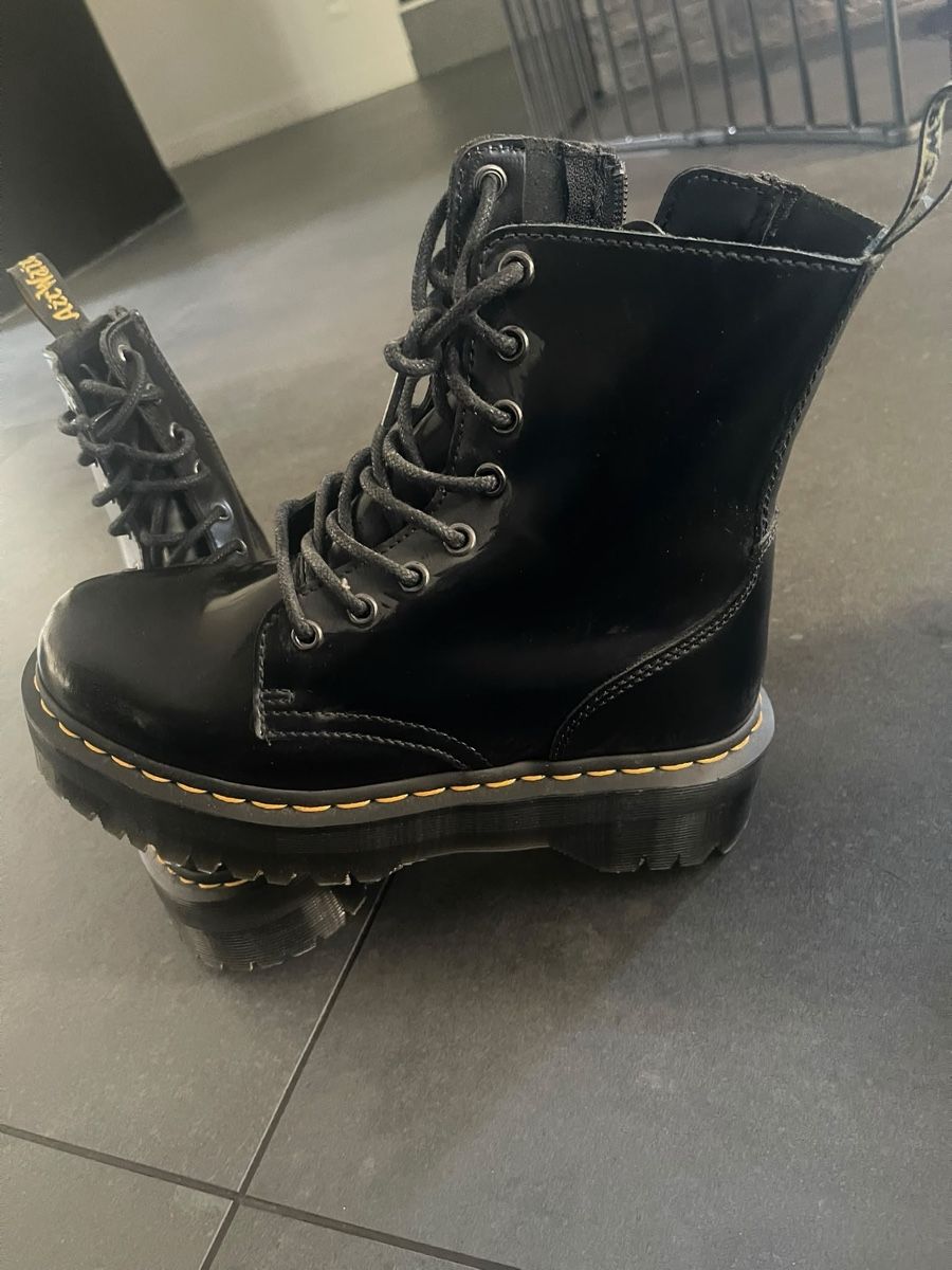 Dr. Martens Scarpe da donna: Bottes Dr. Martens 38 – Nuovo (secondo la descrizione) da Cologny venduto da Alexvipo
