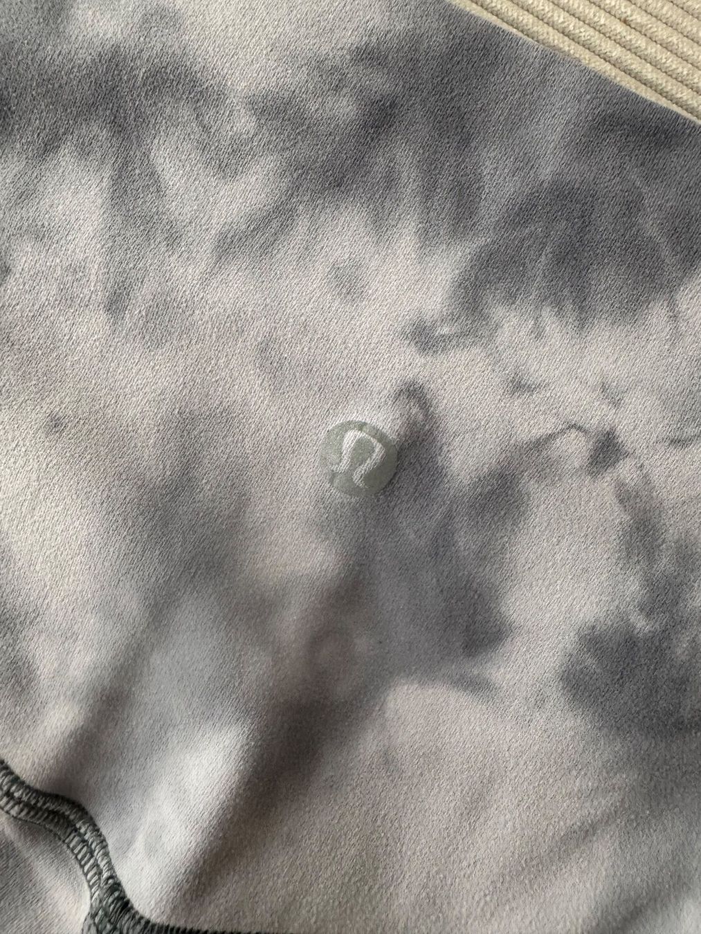 Lululemon Leggings: lululemon Align High-Rise Pant 25'' size 4 – Usato da Zürich venduto da sel_w5sd 1