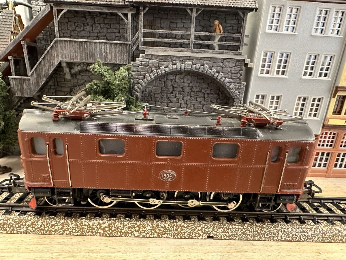Märklin Modelleisenbahnen: Märklin 3030 SJ BR 1X1 ASEA Da – Gebraucht aus Lupsingen von New-Haven 1