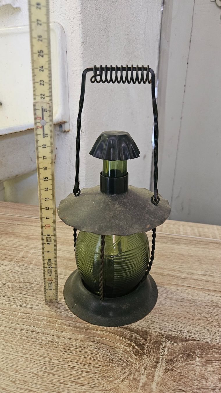Lampen: Lanterna in vetro verde e ferro battuto – Gebraucht aus Melano von H-Sara 1