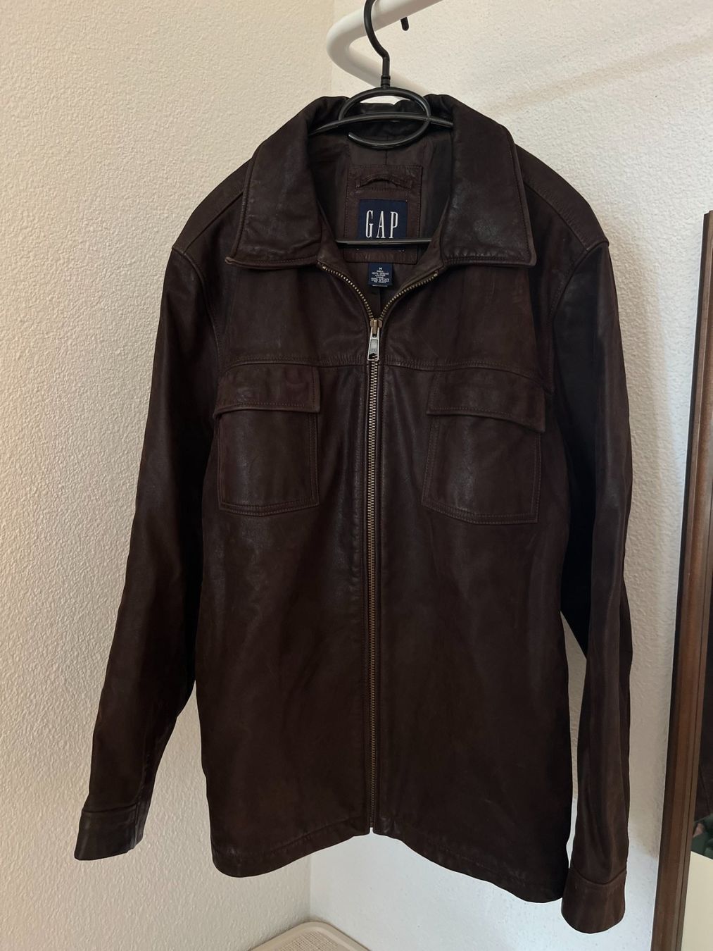 Gap Giacche: Vintage GAP Echtlederjacke Braun Grösse M – Usato da Wolfhausen venduto da Sel86i