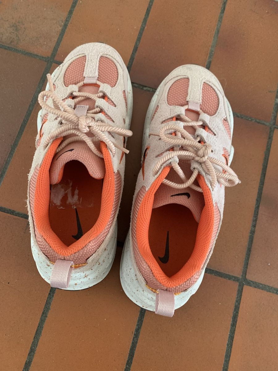Nike Scarpe da donna: Nike Tech Hera Sneakers 38 Orange – Nuovo (secondo la descrizione) da Zürich venduto da cyn_yf2n 2